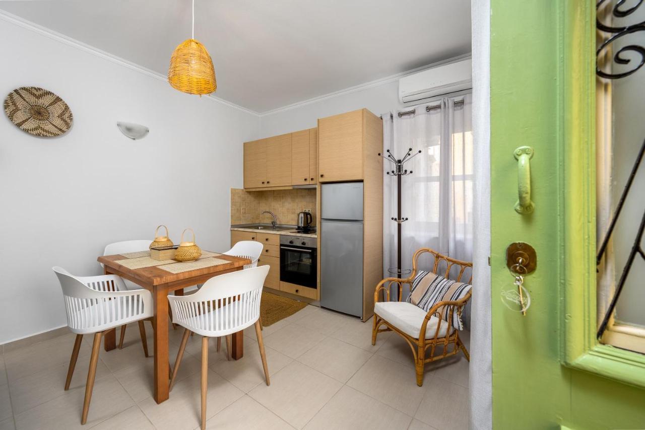 Kokkimidis Apartment Symi